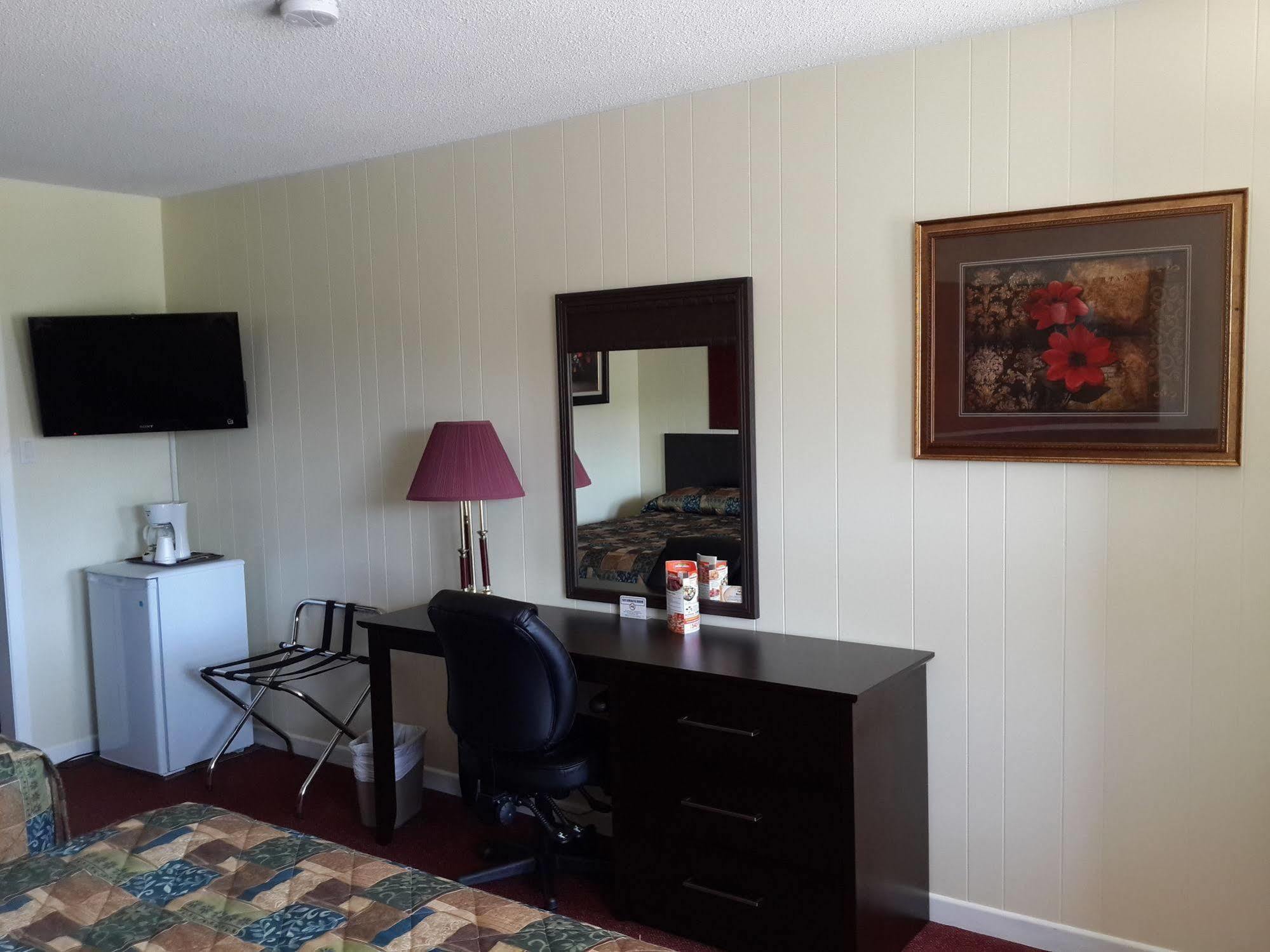 Fox Motor Inn Greater Napanee Kültér fotó